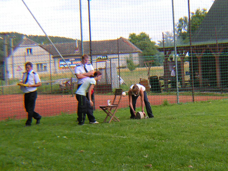 eskyblkap2011_40